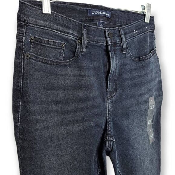 Calvin Klein High Rise Skinny Jeans size 30 - Picture 2 of 8